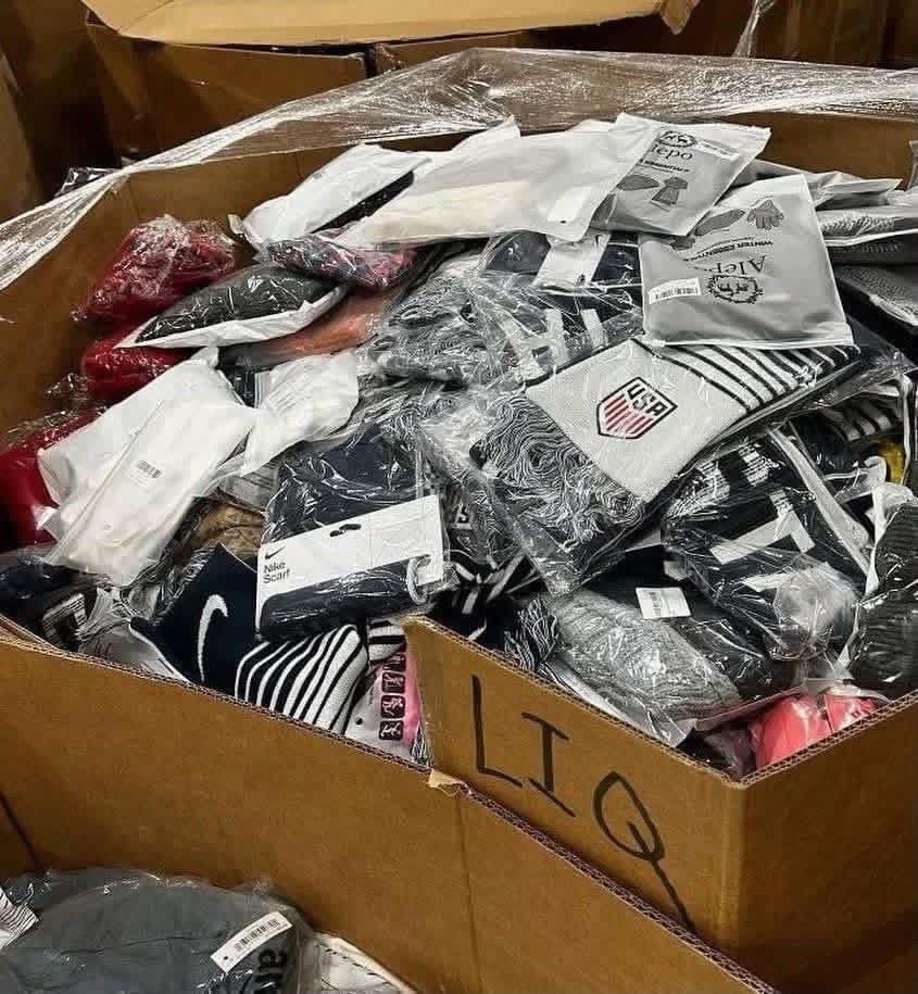 Clothing pallet - Image 3