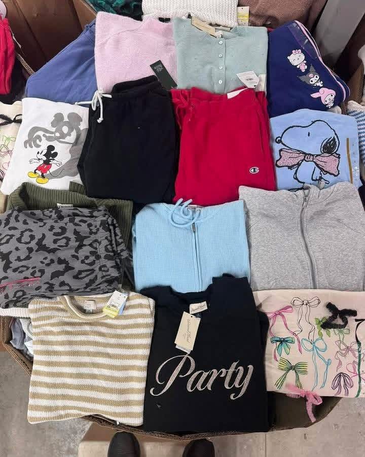 Clothing pallet - Image 10