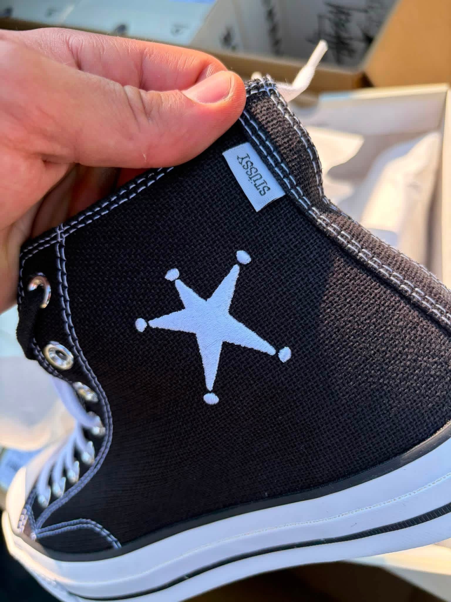 Converse shoes - Image 2